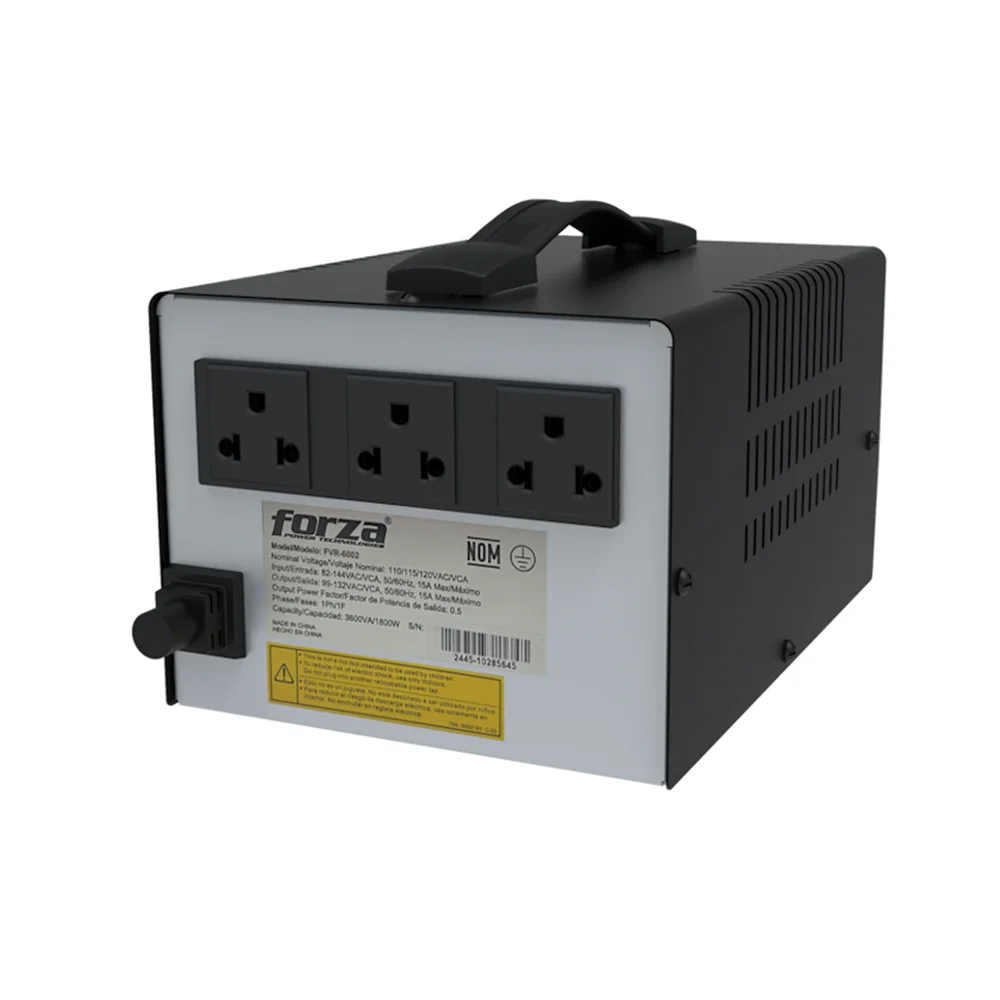 Regulador de voltaje Forza FVR-6002 | Regulador Automático de Voltaje 6000VA/3000W, 3 NEMA Universal