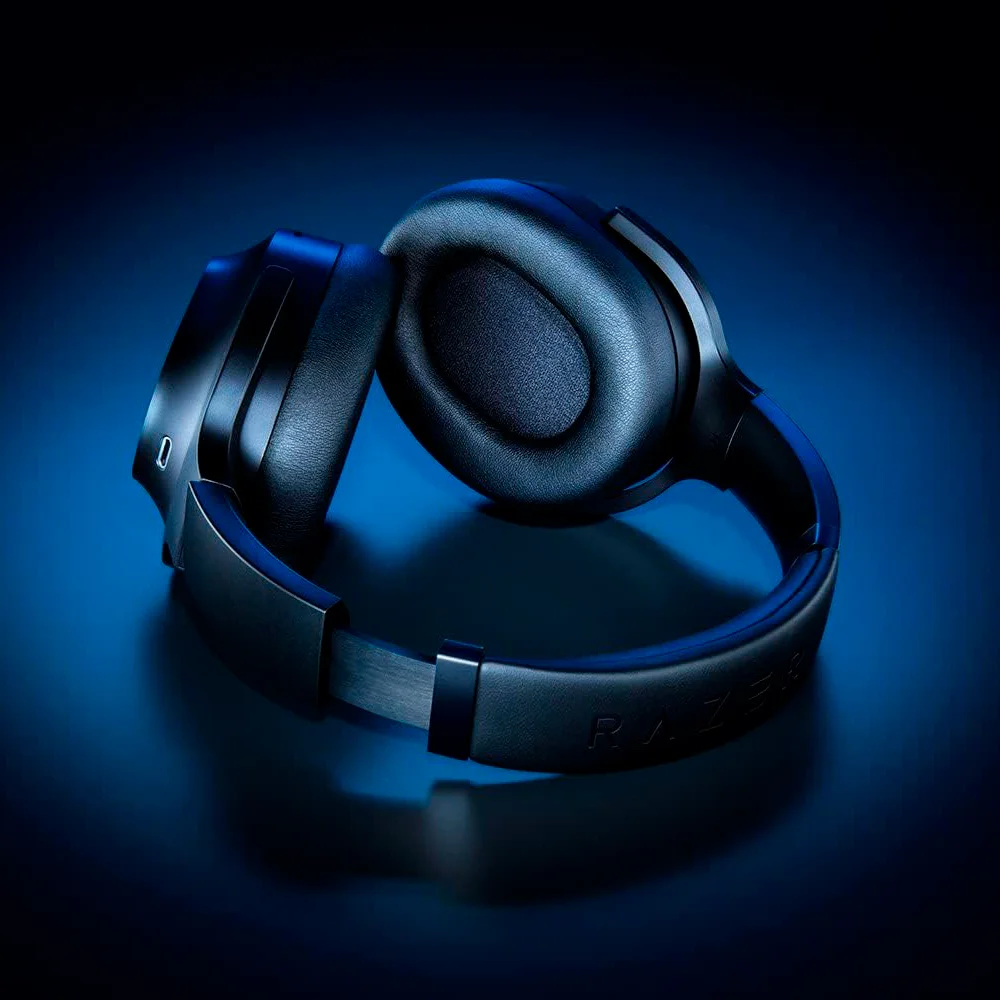 Audífono con Micrófono Razer Barracuda Pro Inalámbrico Negro - RZ04-03780100-R3U1
