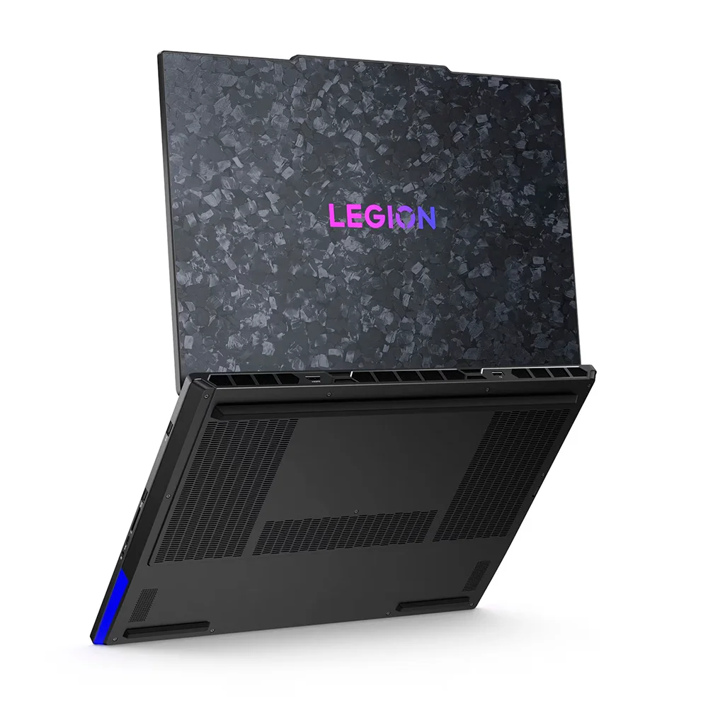 Laptop Lenovo Legion 9 18IAX10 (83EY000RLM) | Core Ultra 9 275HX | 64GB DDR5 | 2TB SSD | RTX 5090 24GB | 18″ 4K 240Hz